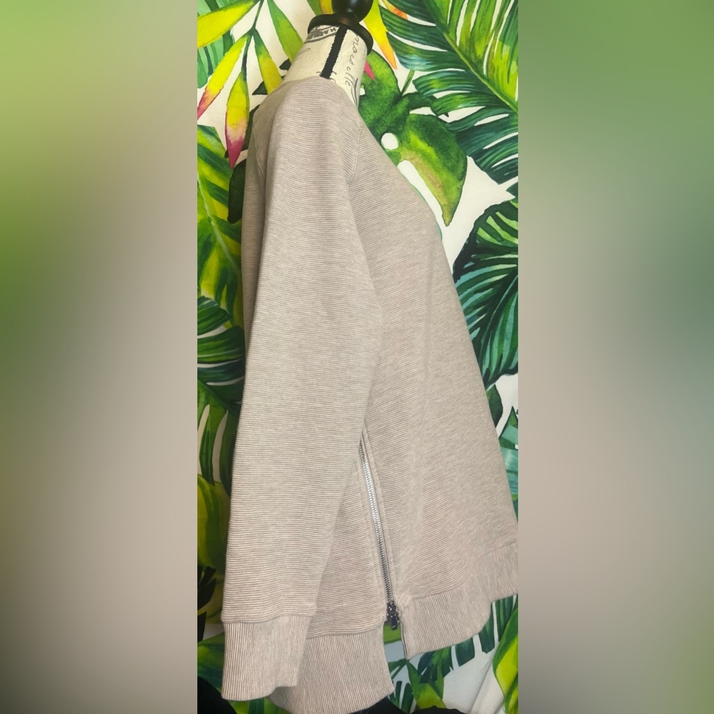 $148 Varley L/XL Mae Boyfriend Tan Ribbed Oversized Fall Winter Sweatshirt